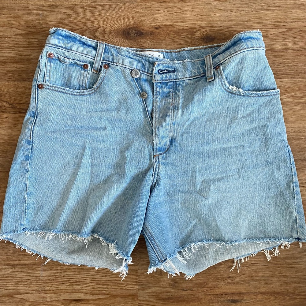 Abercrombie High Rise Dad Shorts